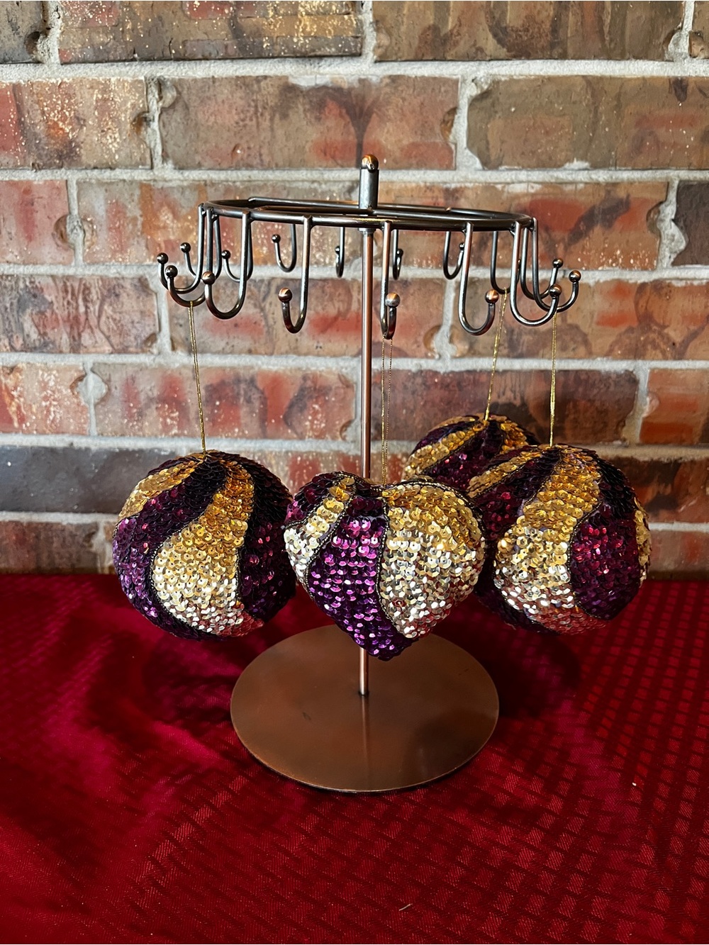 Burgundy & Gold Holiday Tree Ornaments Sequins Set of 4 (3-balls & 1-heart)